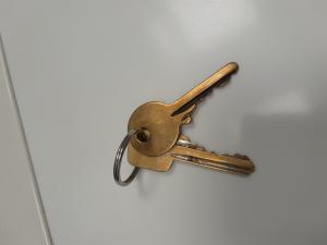 CS504/2024   2 KEYS